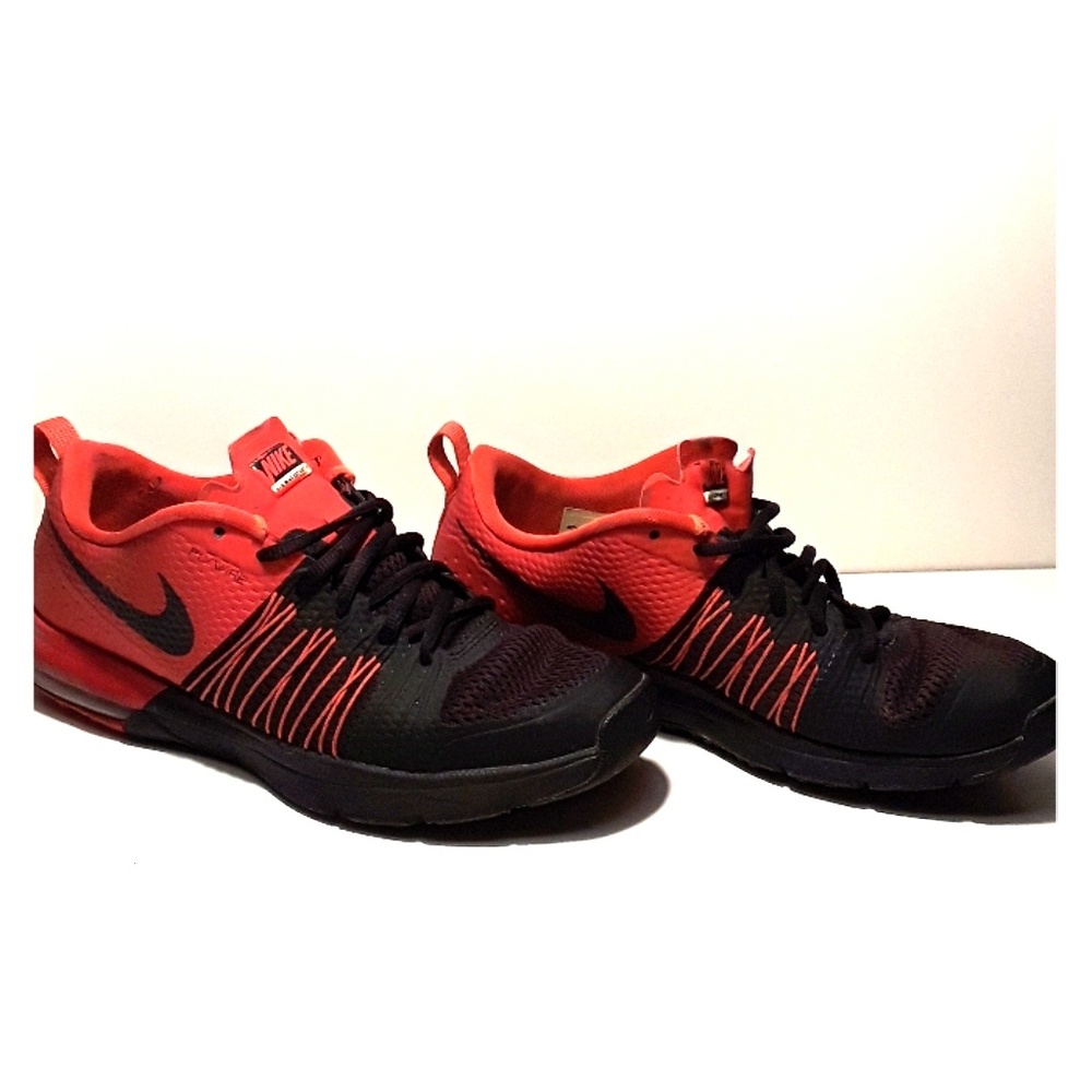 Mens Nike air max effort tr size 8.5